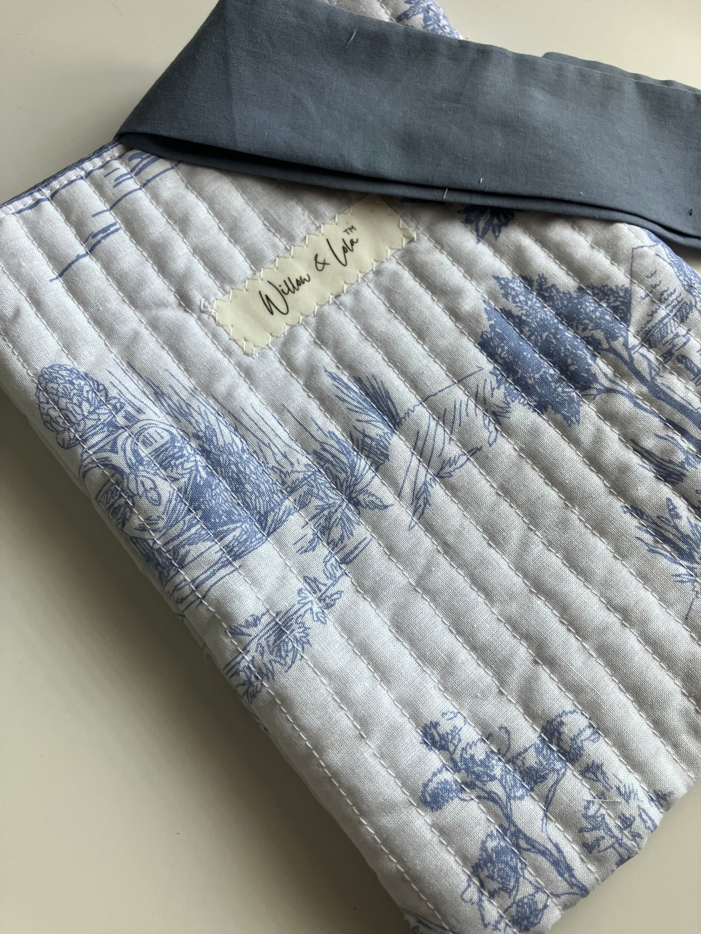 Bone China Booksleeve