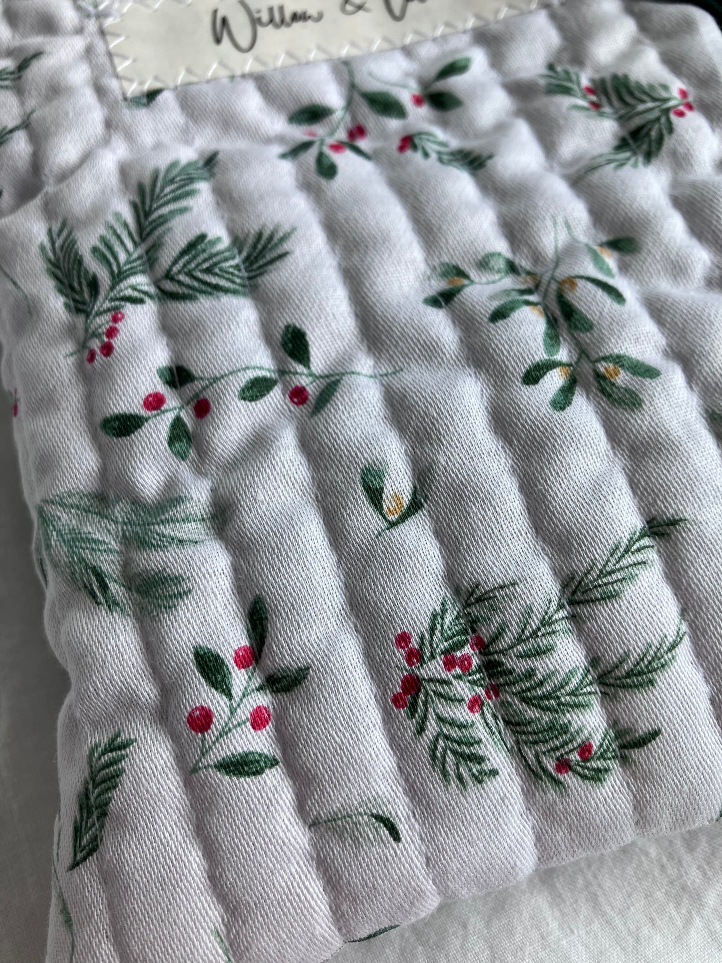 Winter berries kindle sleeve