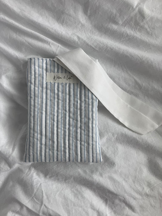Scandi Kindle Sleeve