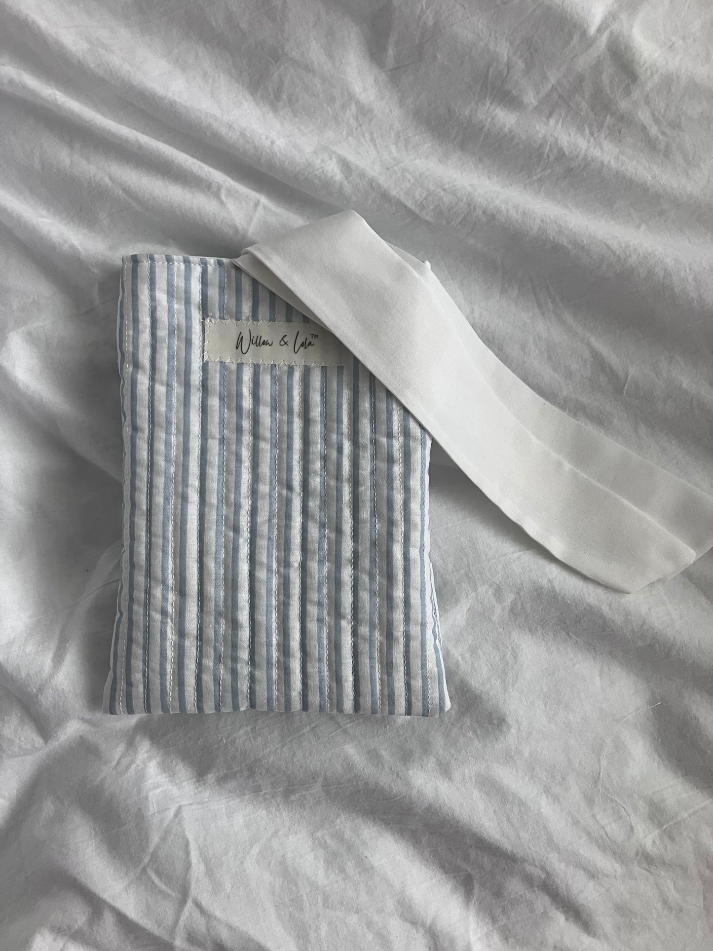 Scandi Kindle Sleeve