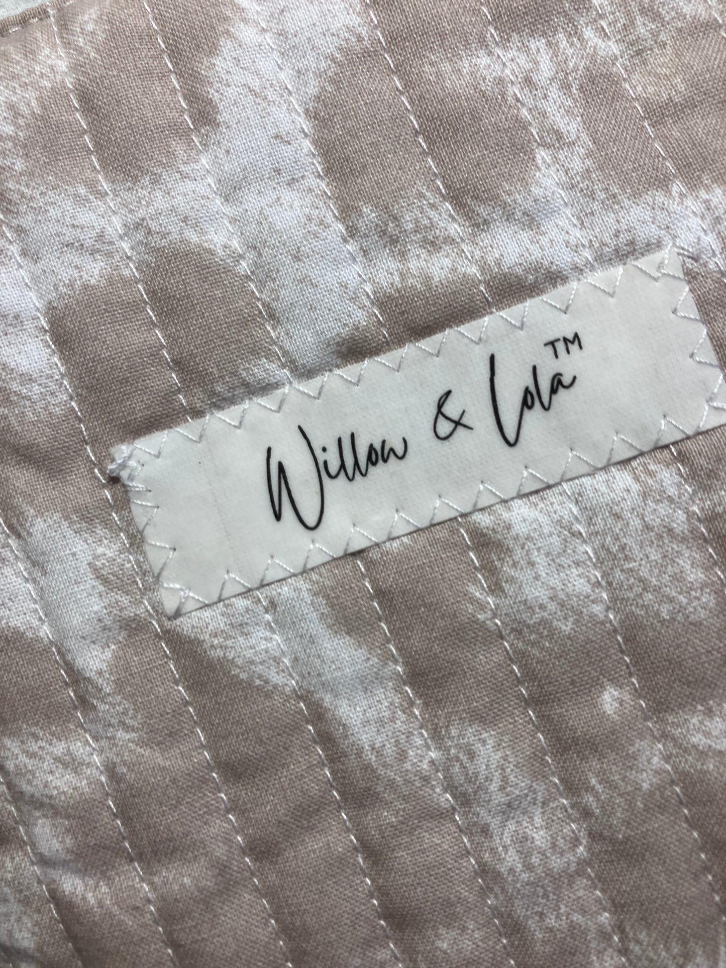 Snow Leopard Zip Kindle Sleeve