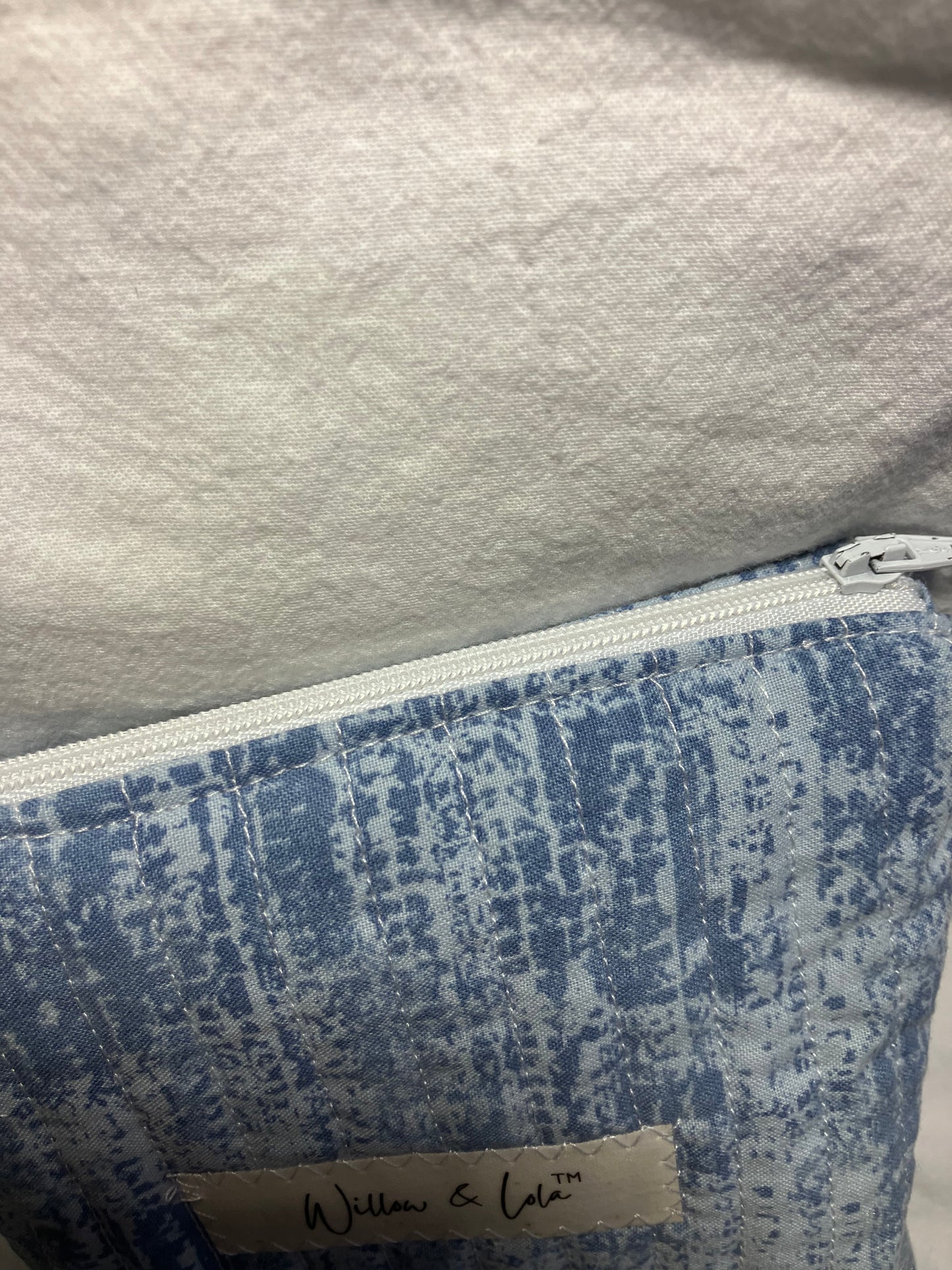 Aztec Zip Kindle Sleeve